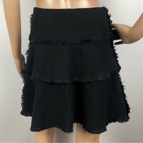 NEW IRO BLACK TIERED TWEED MINI SKIRT - Picture 5 of 6